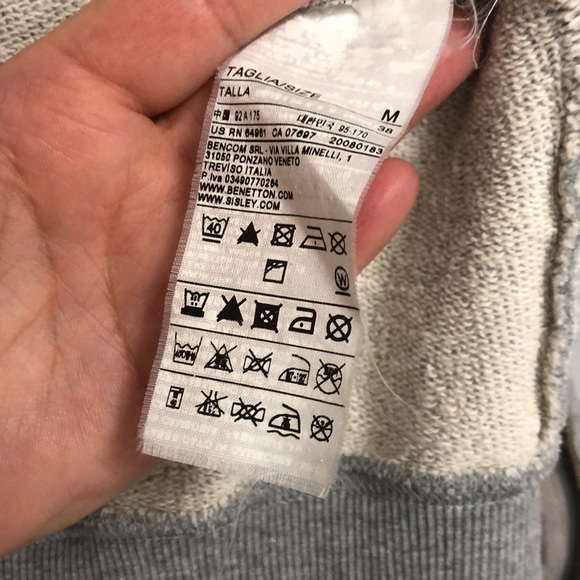 Vintage United colours of Benetton British house flag sweatshirt - Picture 6 of 9